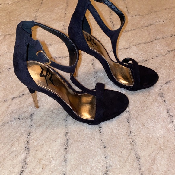 High heels - Picture 2 of 7